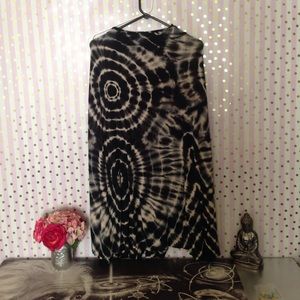 Black and white tie dye skirt