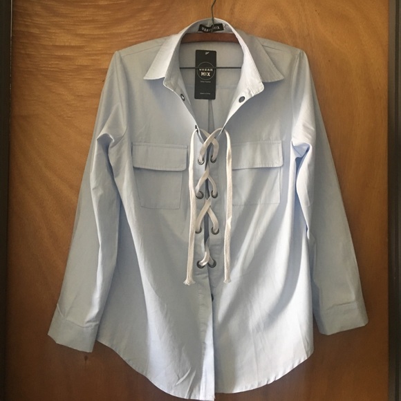 🌸Just In🌸 Lace up Long Sleeve Collared Shirt - Picture 3 of 6