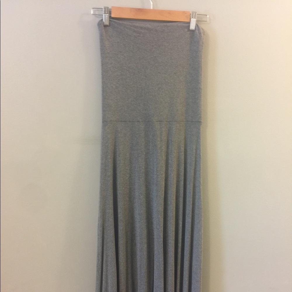 Maxi, midi, and skirt in one! Like new. Gap