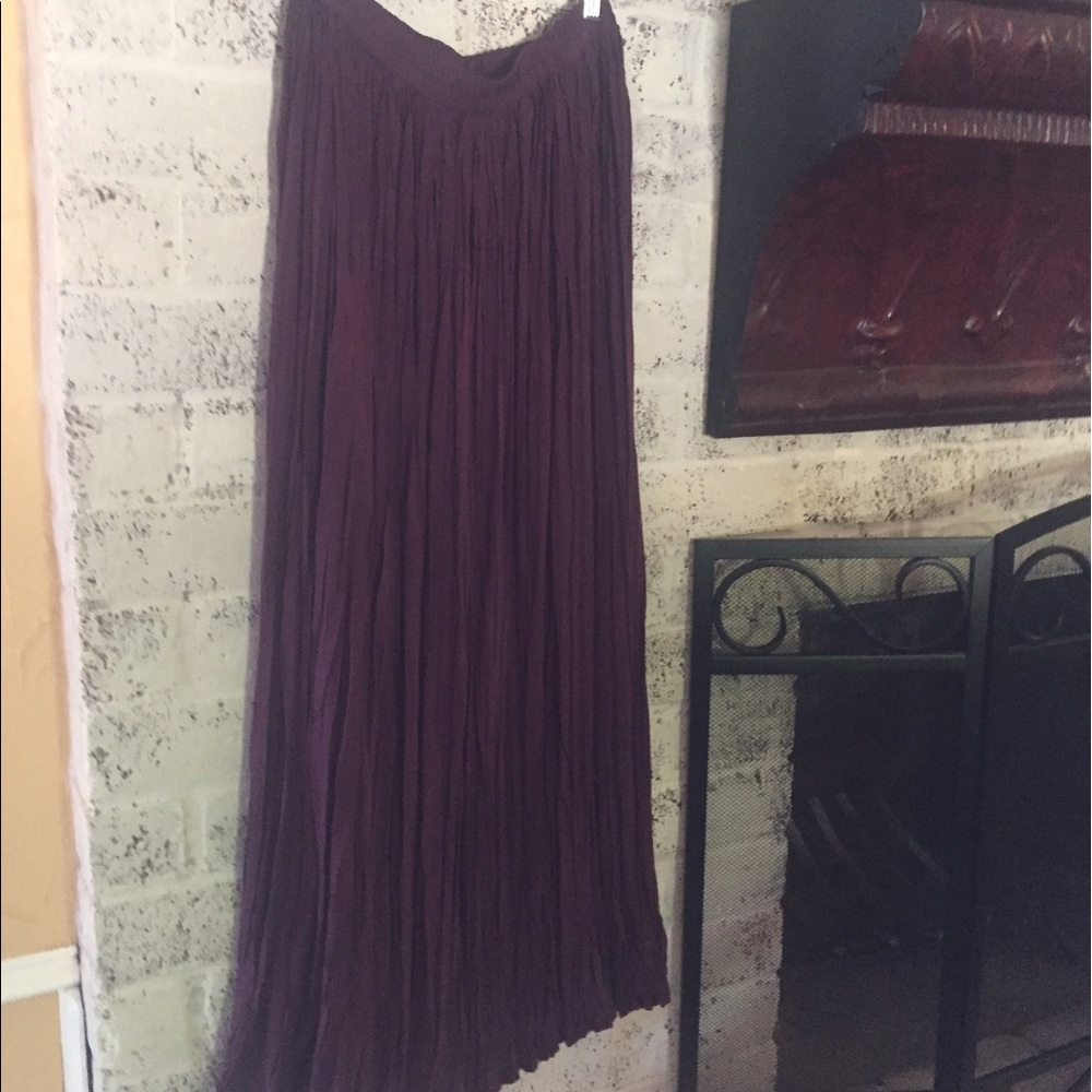 Saddleridge Vintage Collection Eggplant Broomskirt