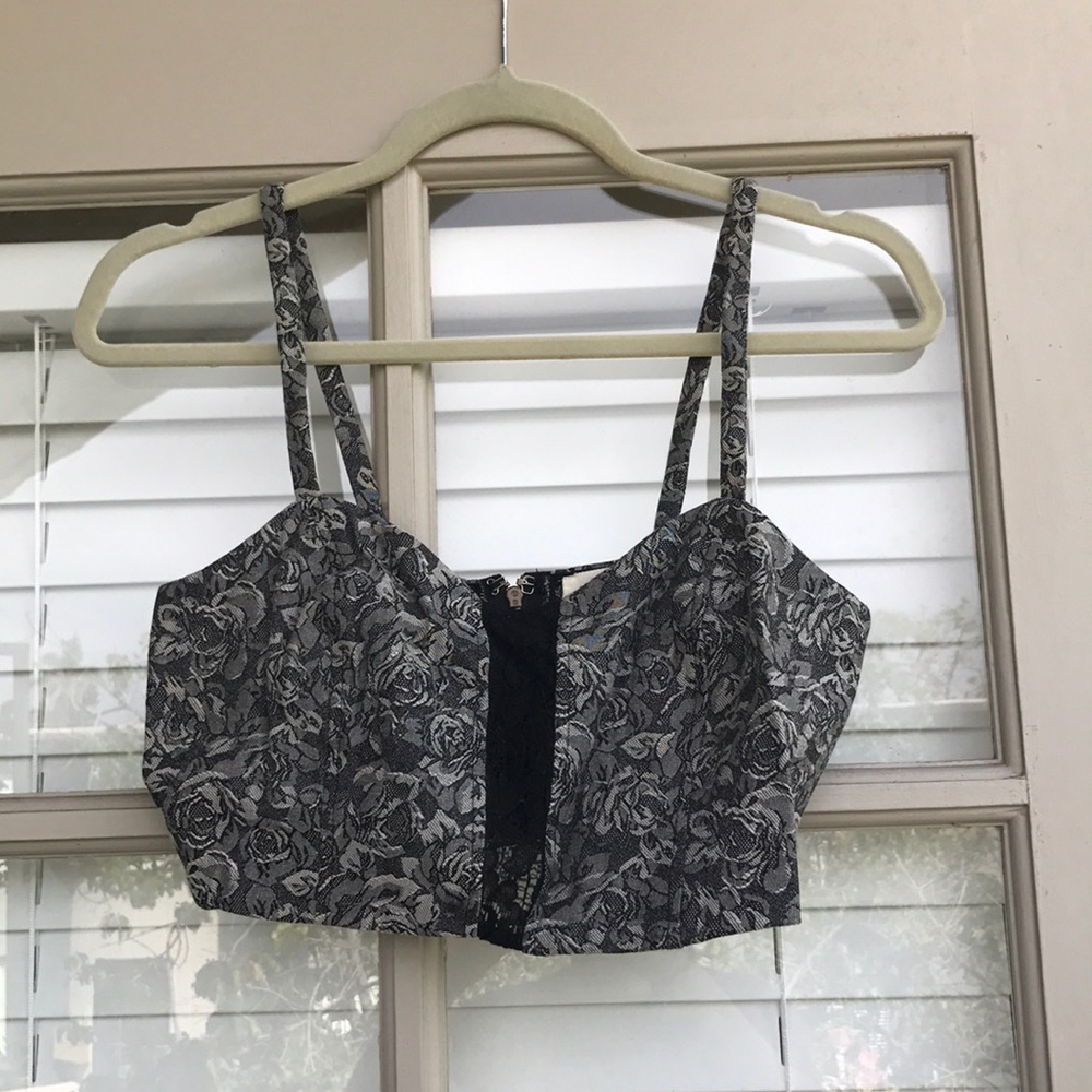 UO crop