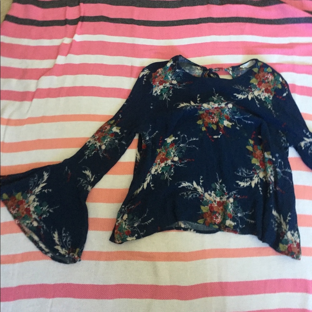 Blue floral long sleeve