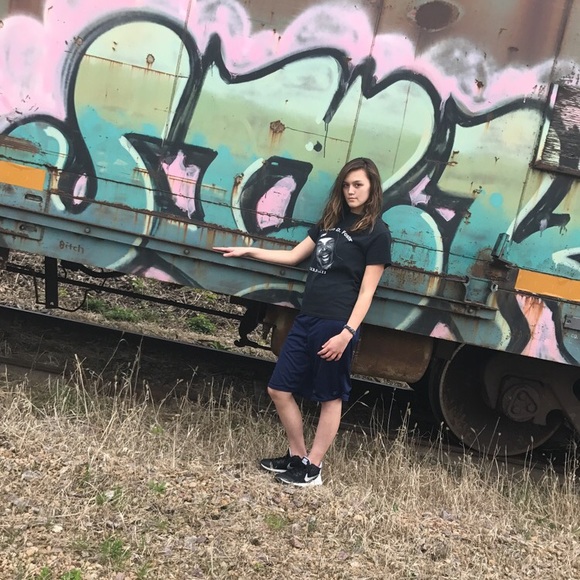 Meet your Posher, Brookelyn - Picture 1 of 1