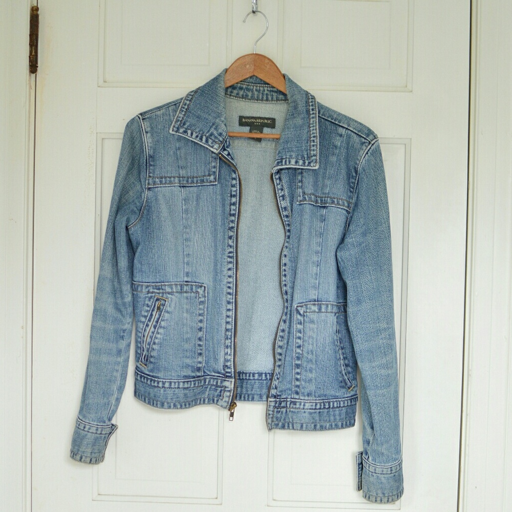 Banana Republic Classic Denim Jean Jacket