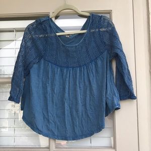 Eyelet long sleeve