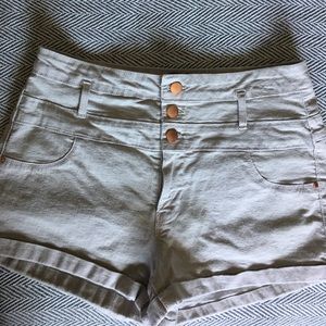 Light grey, high-waisted shorts w/ copper buttons