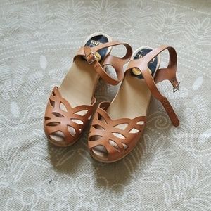 Swedish Hasbeens Flora Heels