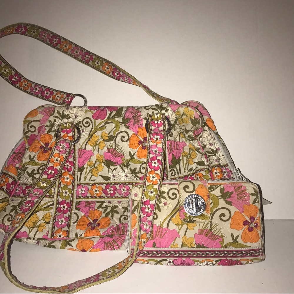 SALE Vera Bradley Tea Garden Purse and wallet