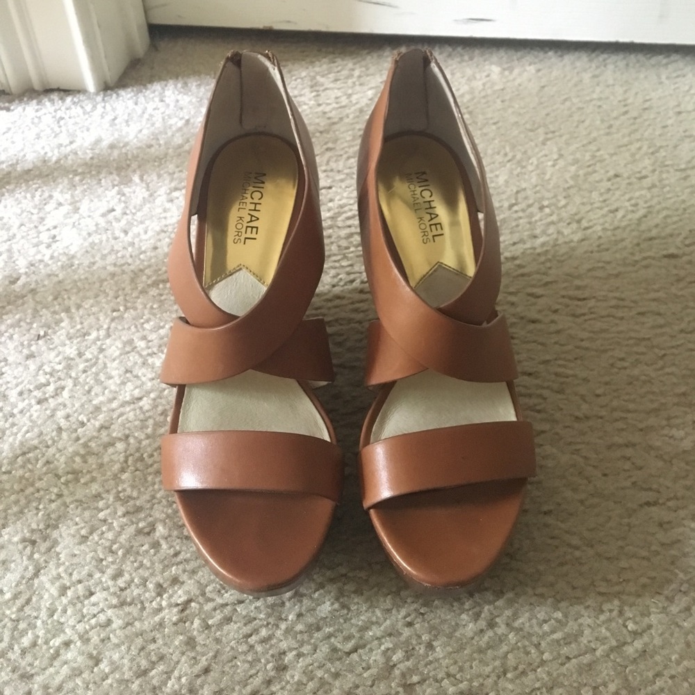 Michel Kors wedges