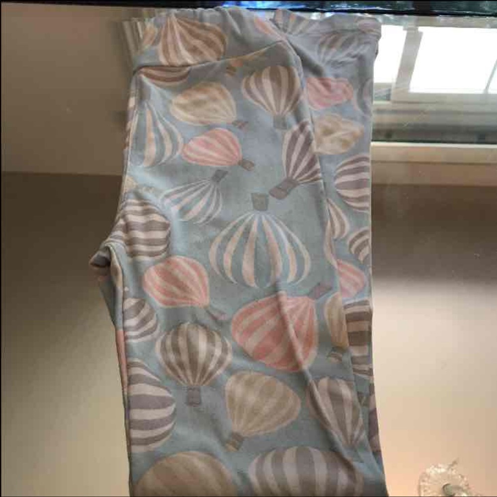 Kid lularoe leggings