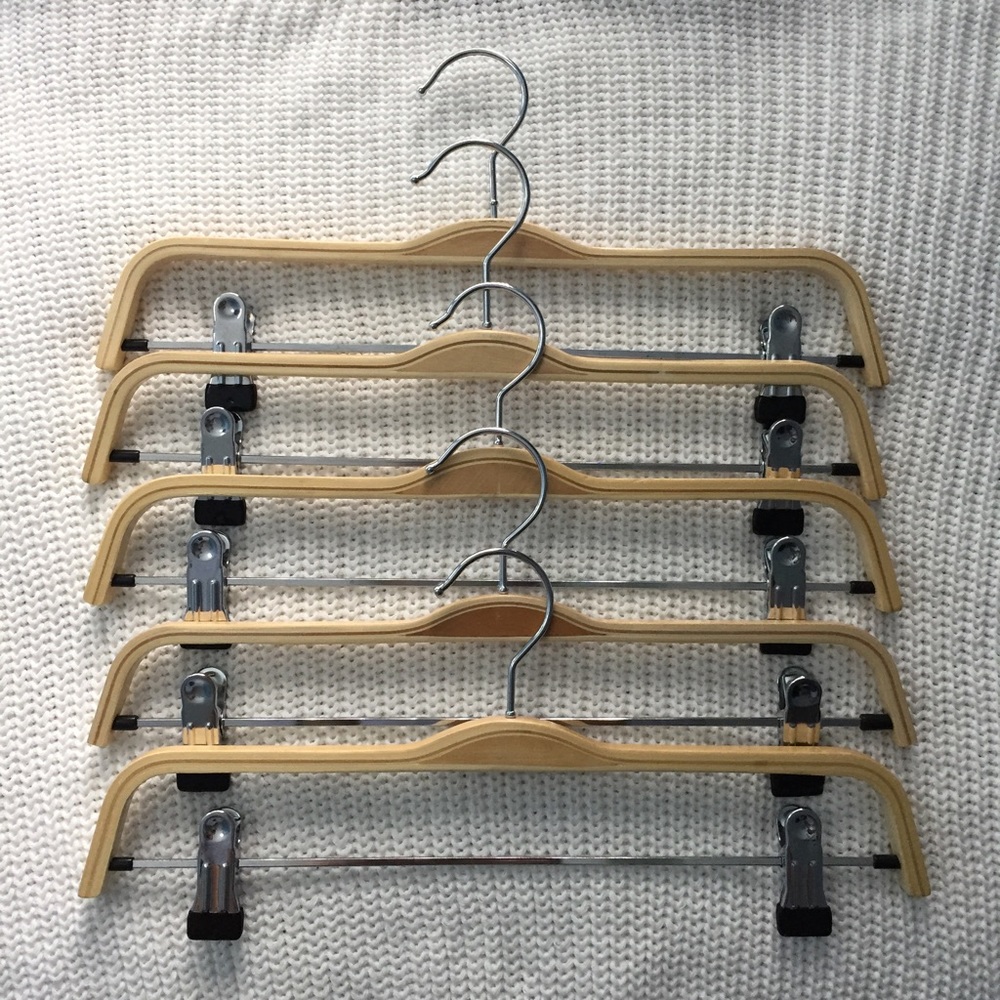 Curved Bottom Wood Hangers | Pack of 10