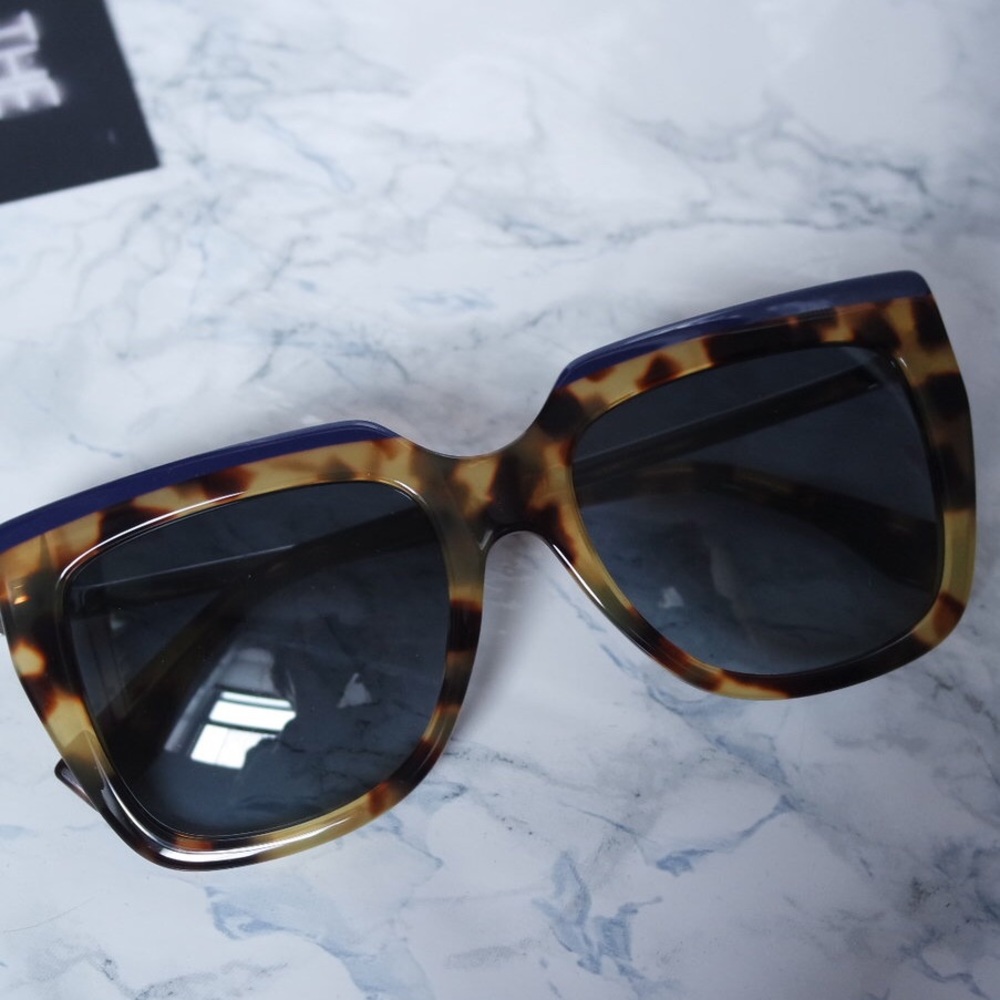 Fendi Galassia sunglasses - Picture 1 of 8