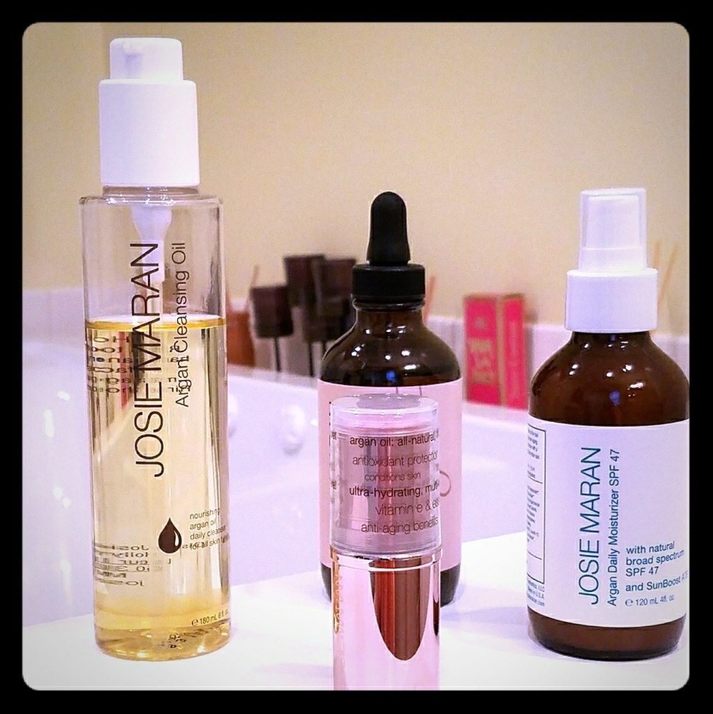 Josie Maran Argan Skincare Set