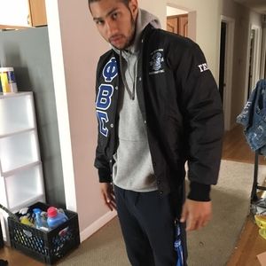 Meet your Posher, Darryl