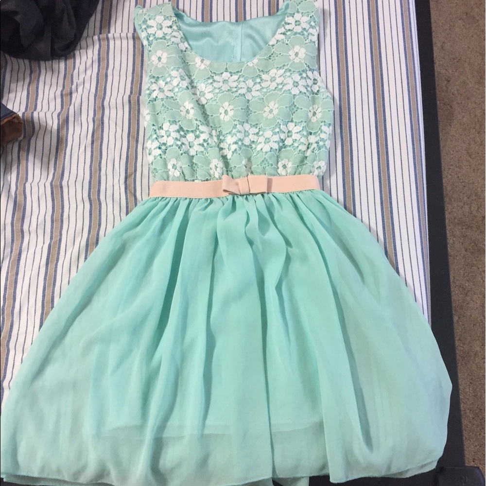 Short dress