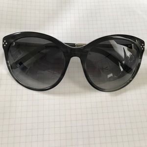 Chloe- Oval Sunglasses - Grey