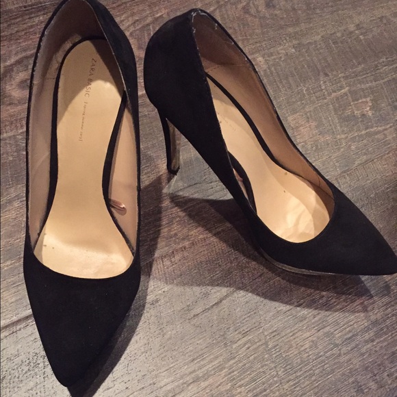 Shoes - Picture 2 of 4