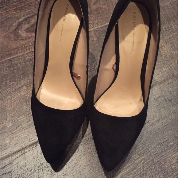 Shoes - Picture 3 of 4