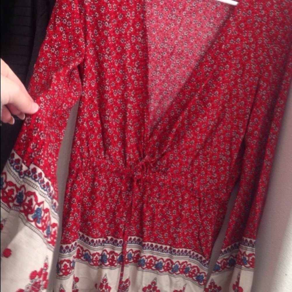 Long sleeve, V neck Romper