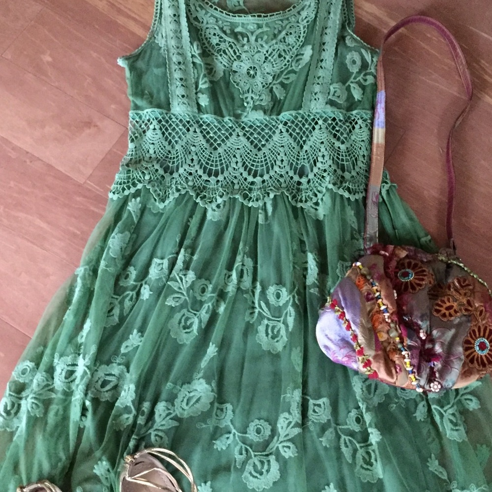 Sundance Lasting Love, Embroidered Lace dress, 12.