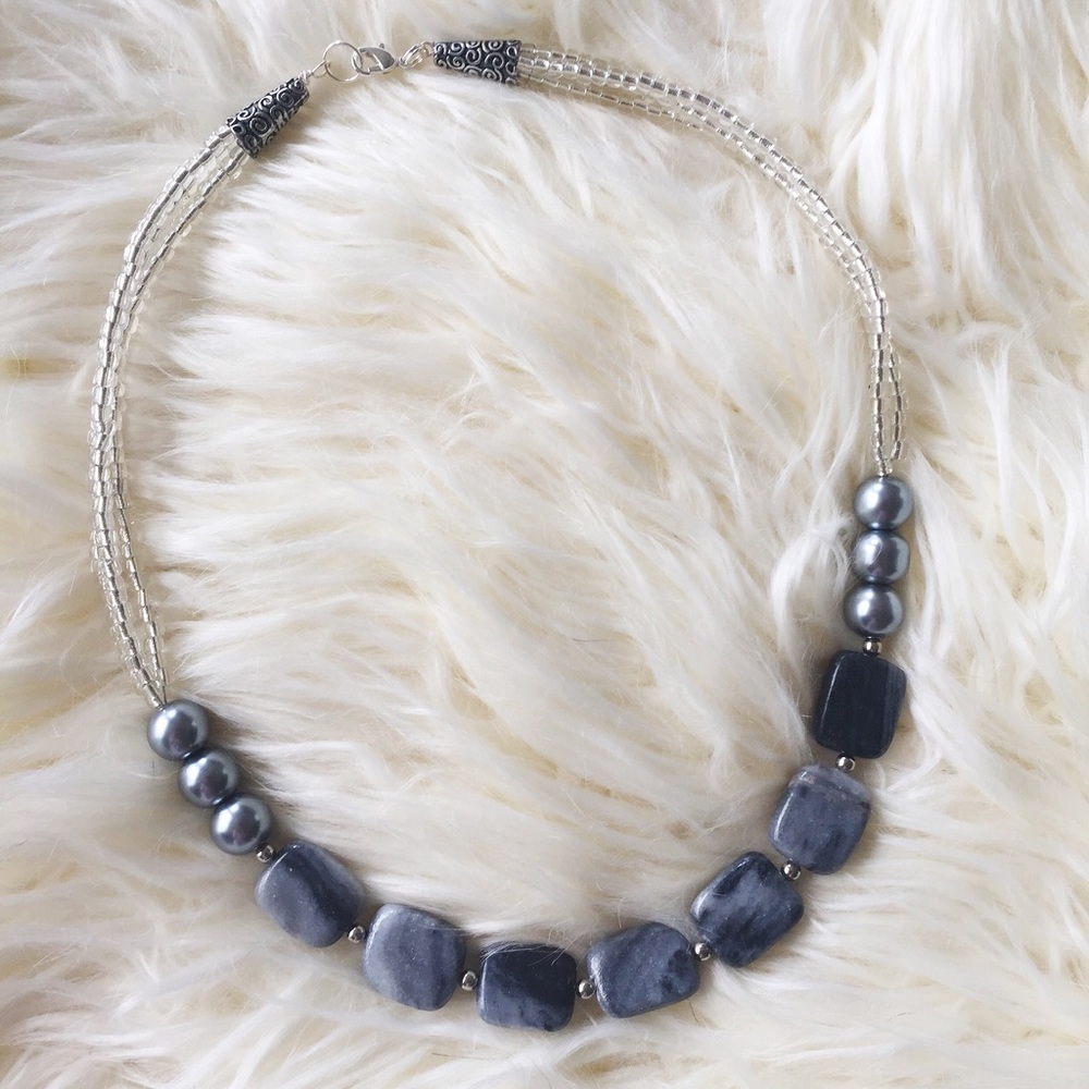Handmade gemstone and glass bead grey necklace - Picture 2 of 8