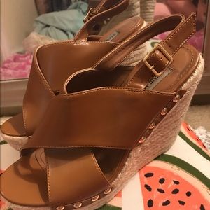 Steve Madden Wedges