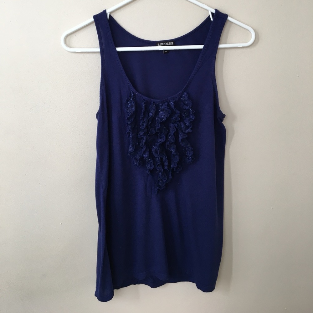 Express sleeveless shirt size M