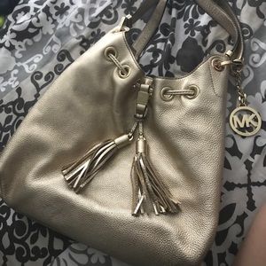 Michael kors metallic shoulder tote