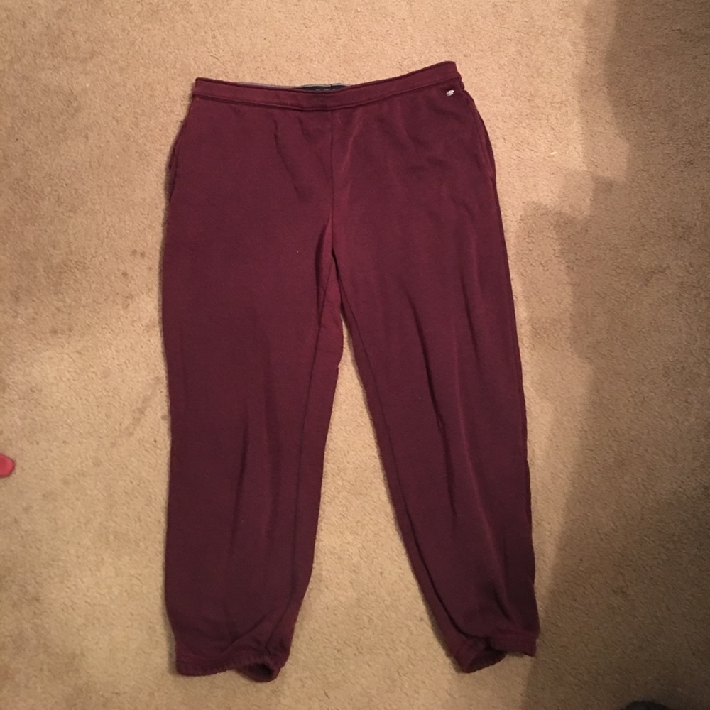 american eagle joggers