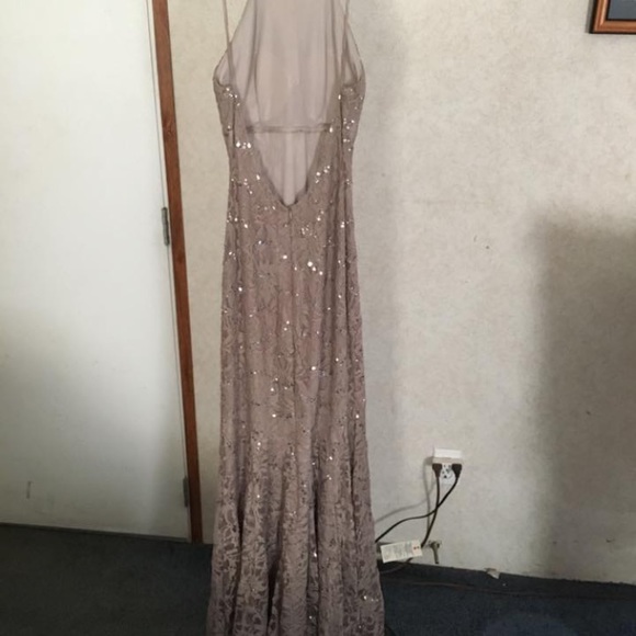 Prom/dance dress. Size 3/4. - Picture 2 of 3