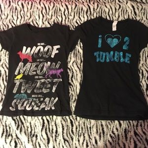 😱😱😱BUNDLE😱😱😱Two girls short sleeve T-shirt