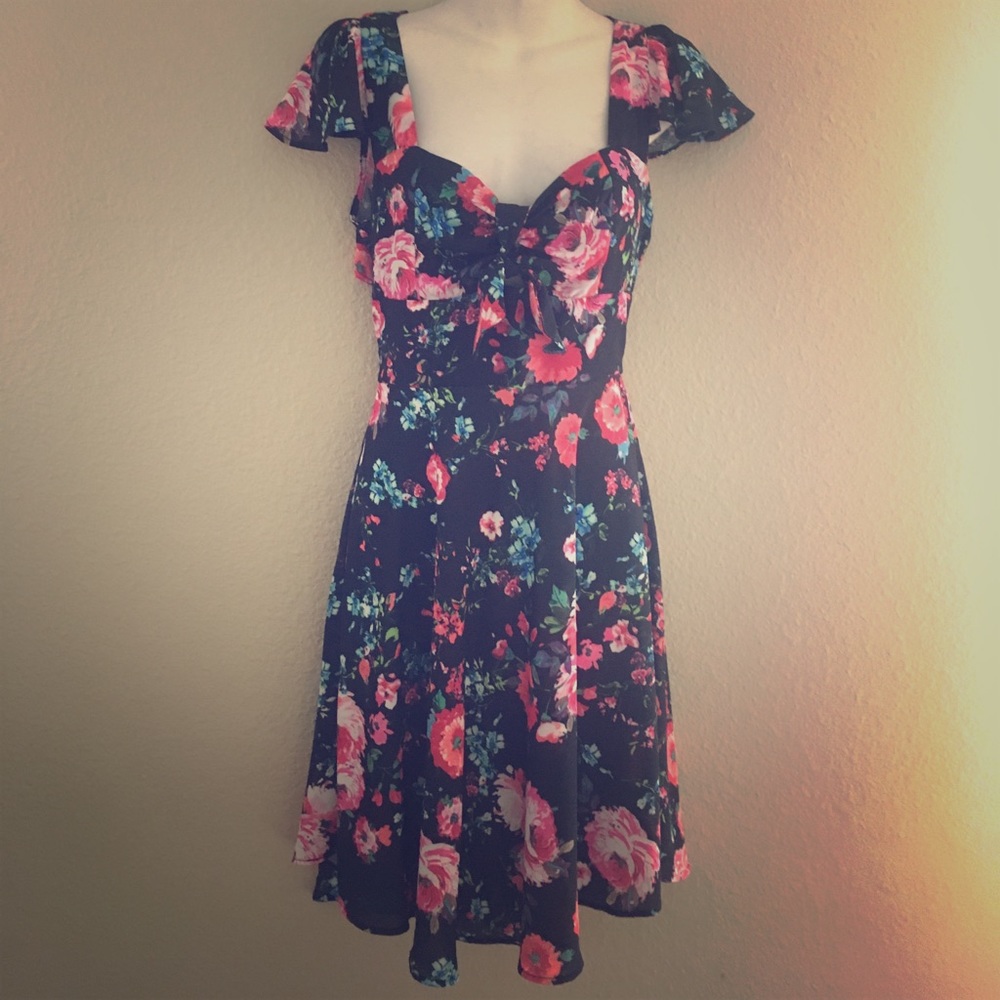 Band of Gypsies Floral Knot Dress XS Extra Small