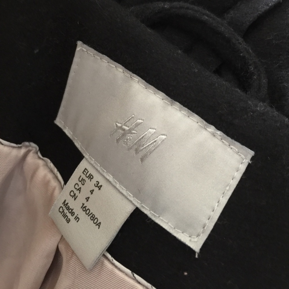H&M Black Ruffle Collar Jacket - Picture 5 of 5