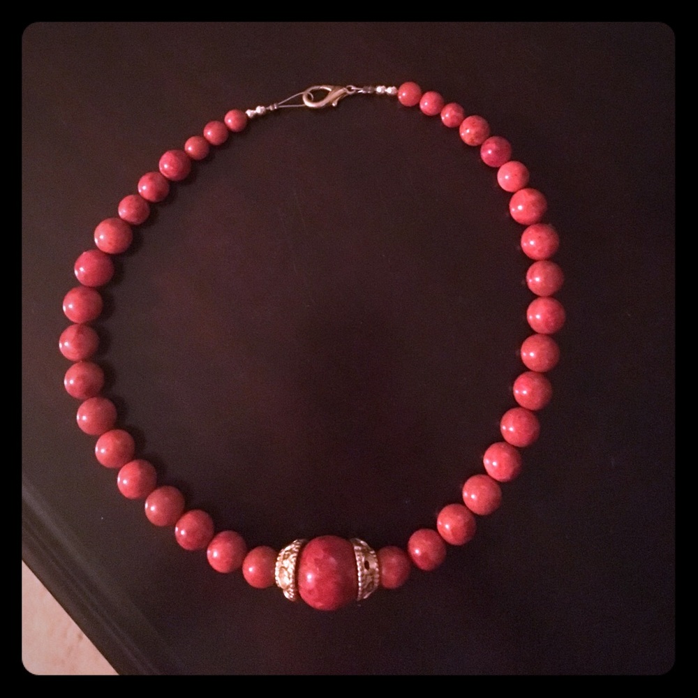 NWOT South African Beaded Necklace. Statement Necklace