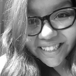 Meet your Posher, Lorena