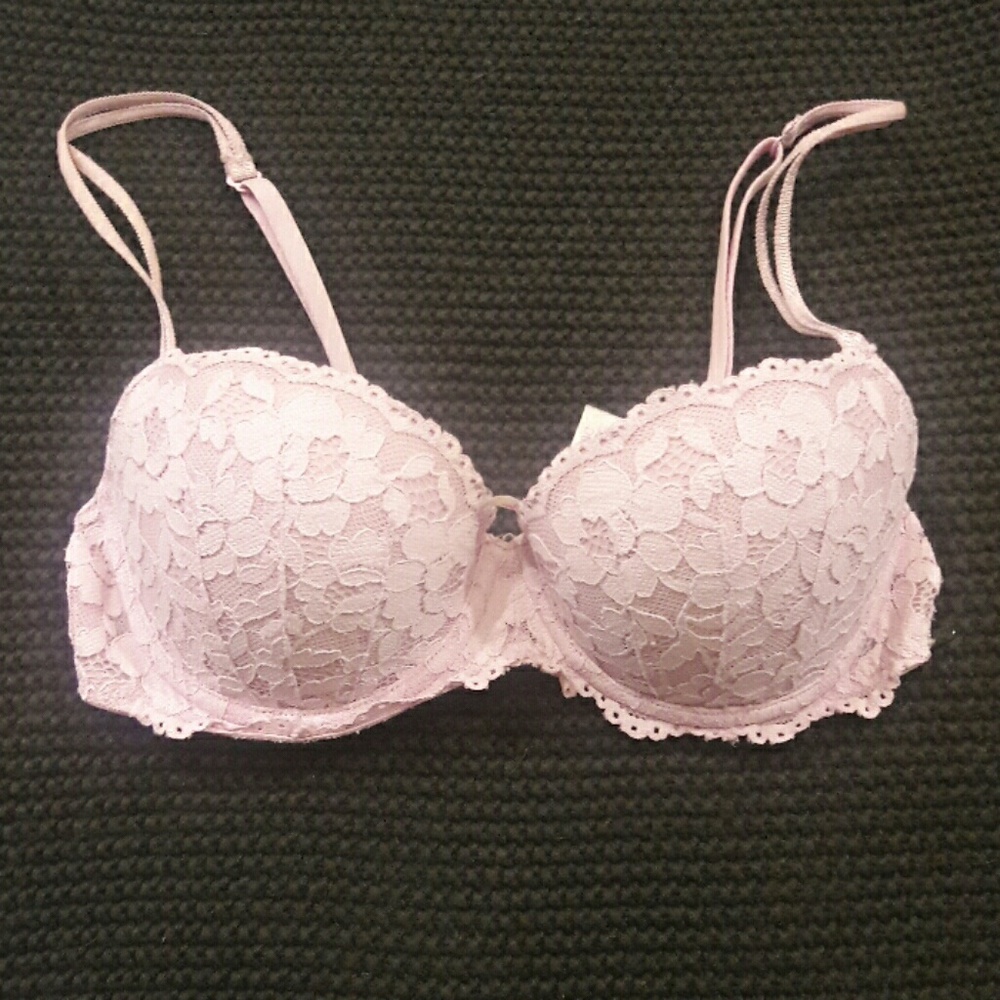 Lavender lace victoria secret push up bra