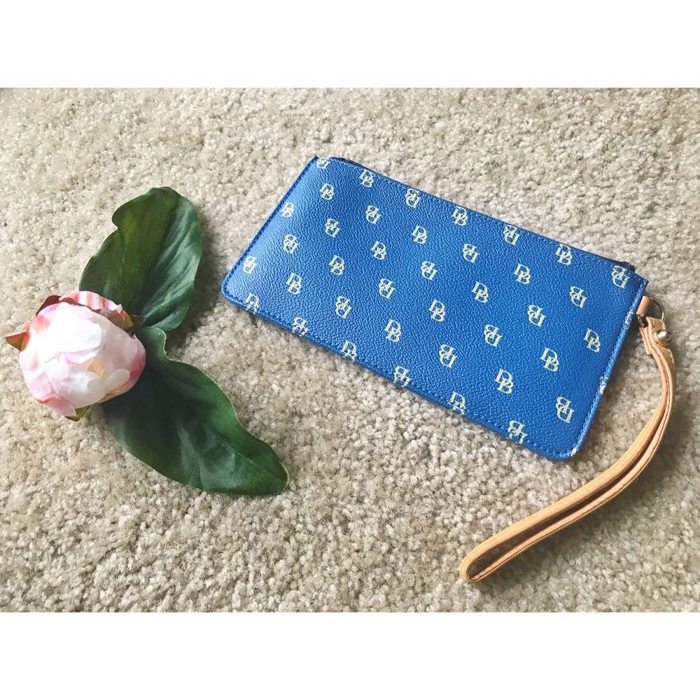 Dooney and Bourke Blue Wristlet