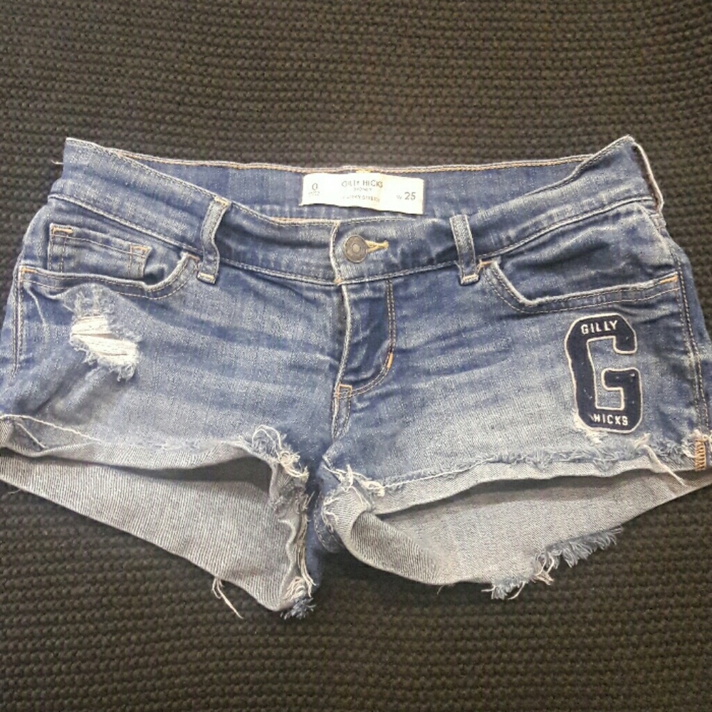 Gilly hicks denim shorts size 0/25