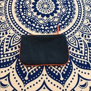 Makeup bag