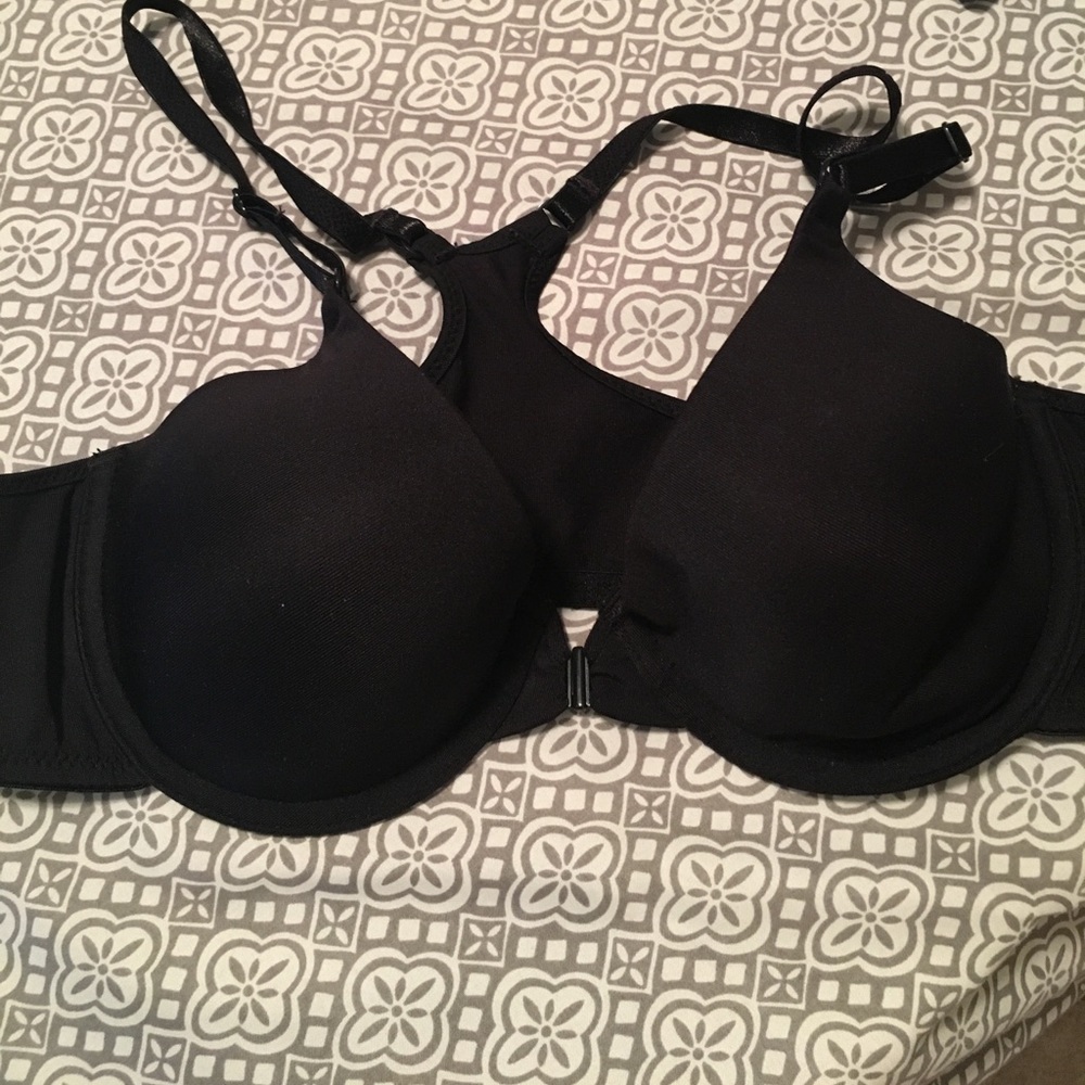 Black front clasp bra