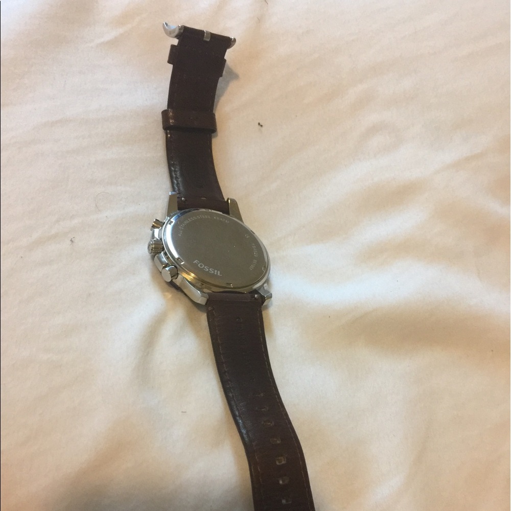 Fossil Watch - Picture 3 of 3