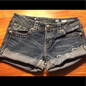Size 28 Miss Me shorts