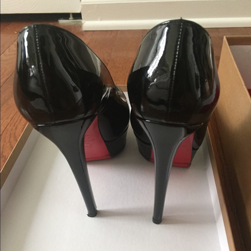 100 % authentic louboutins Bianca 140