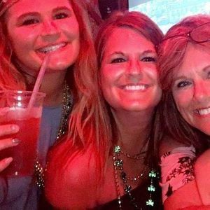 Meet your Posher, Debbie