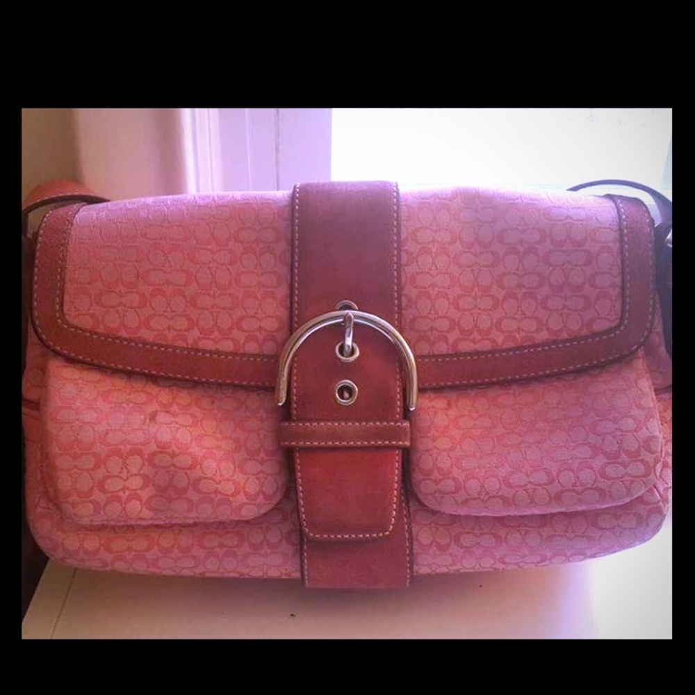 Coach purse pink signature