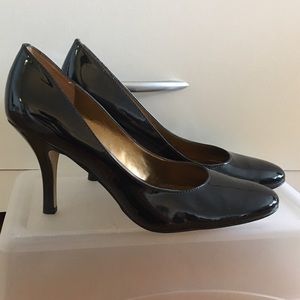Anne Klein Pumps