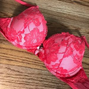 Body by Victoria- Push Up Bra