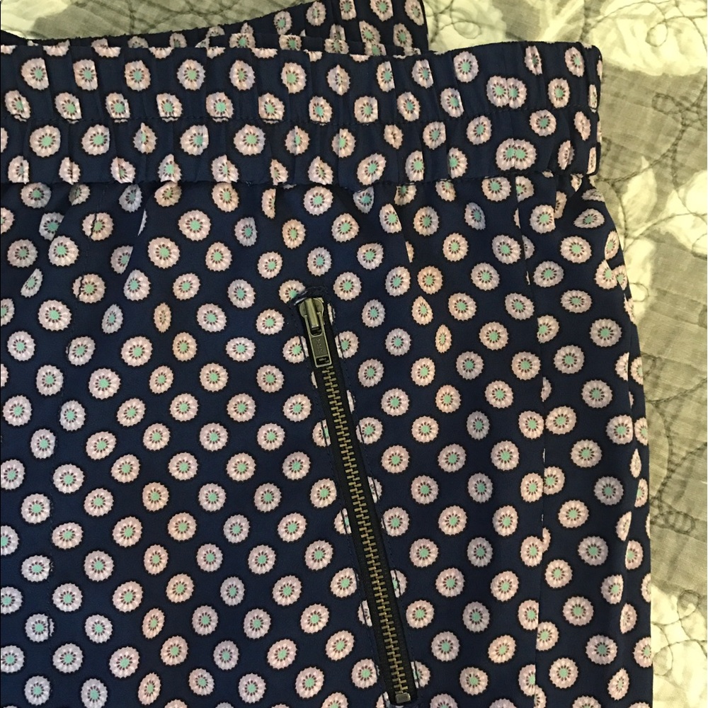 Last day for sale. Closet closes tomorrow 07/07/17