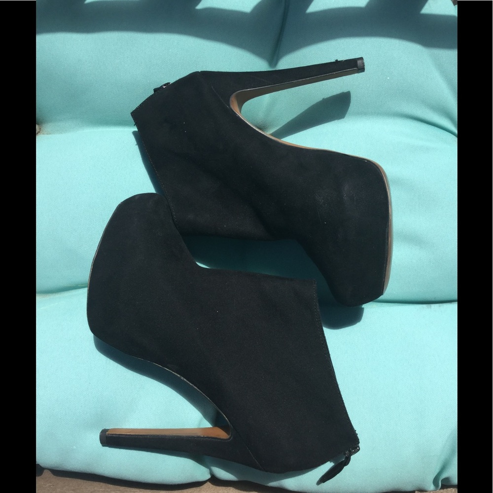High hills boots