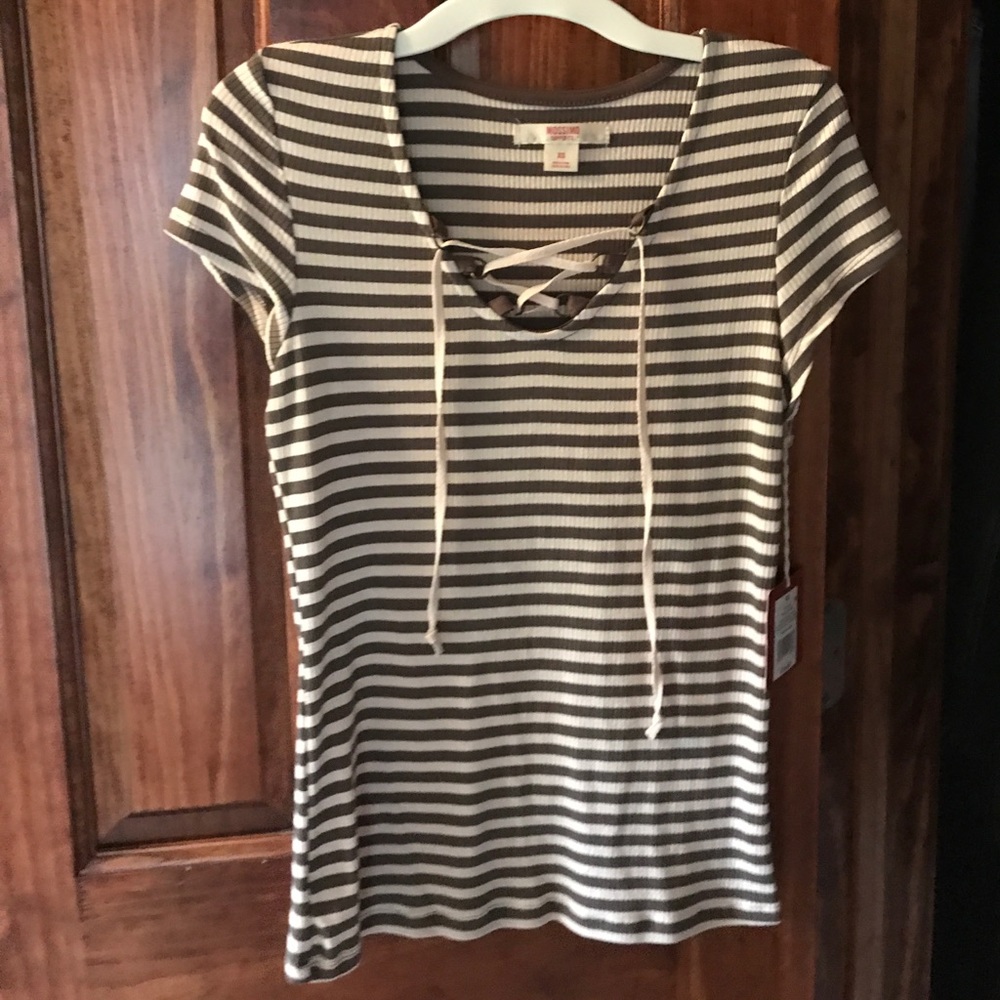 Army green and white lace up top